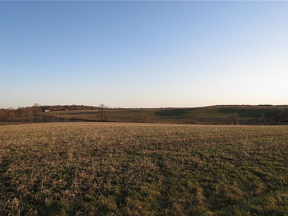 2nd image of 0000 19 Avenue
