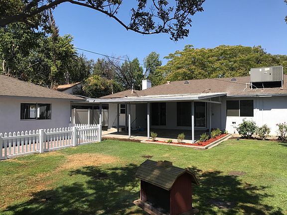 2nd image of 3520 Broadmoor Blvd