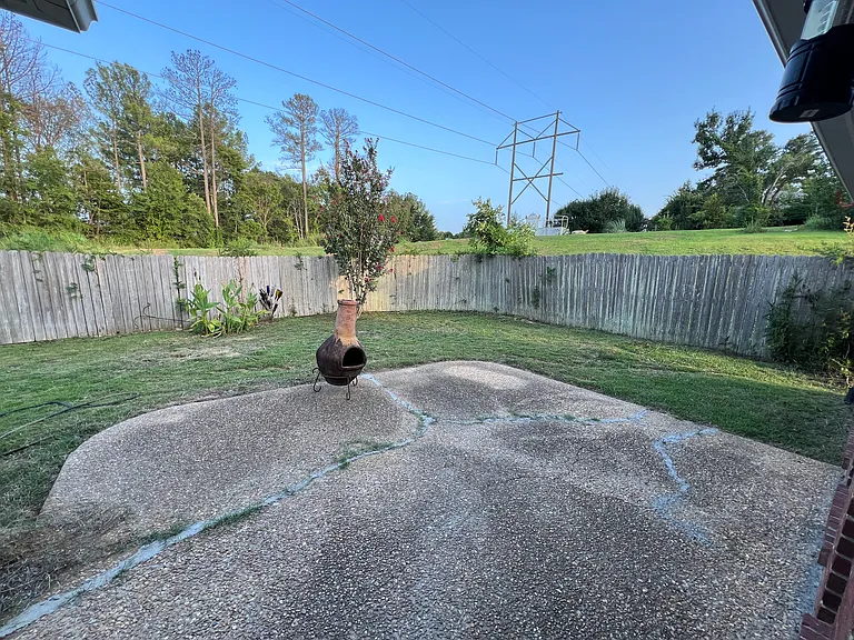 1013 Carlyle Cv — Photo 26