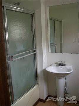 3rd image of 302 N Railroad St