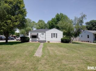 2101 E Grant St, Springfield, IL 62703