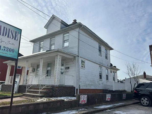 160 N Central Avenue, Valley Stream, NY 11580