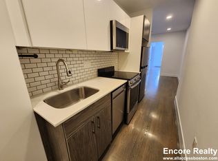 44A Joy St APT 8, Boston, MA 02114