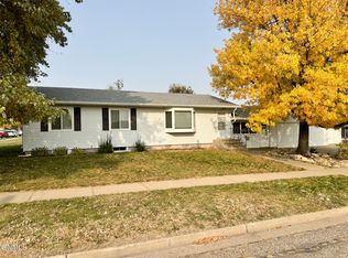908 5th St W, Williston, ND 58801