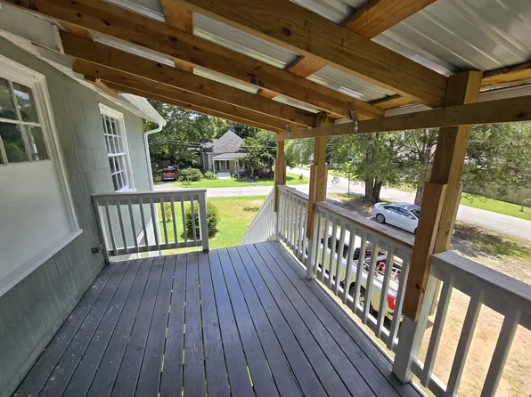 104 Nichols St Unit 2, Abbeville, SC 29620