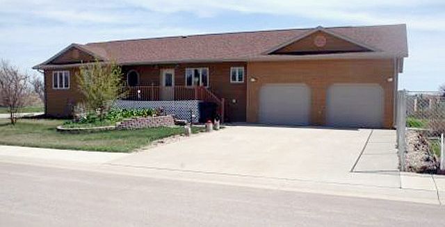 1st image of 2105 Pauline Cir