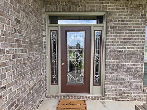 3rd image of 23882 Limerick Ln