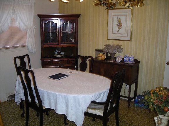 5th image of 312 Greenwich Cir