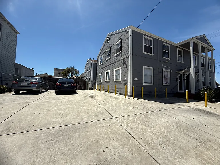 1507 E 15th St #1505A — Photo 1