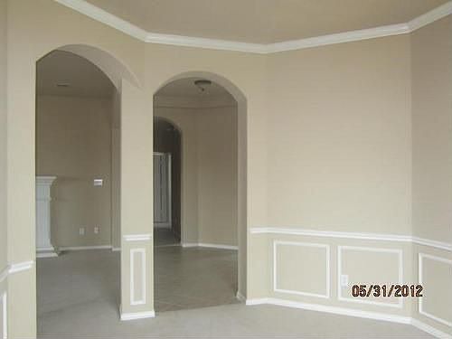 5th image of 605 Primavera Dr