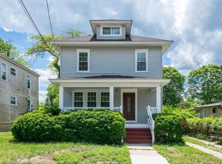 28 Roosevelt Ave, Northfield, NJ 08225