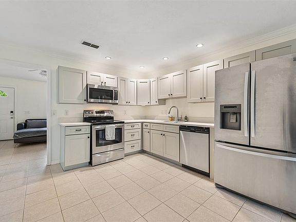2nd image of 2040 E Triangle Dr