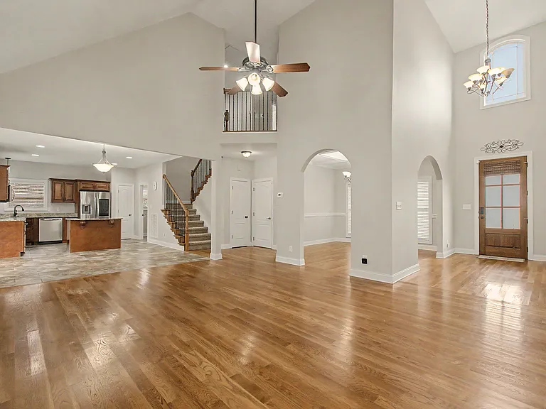 1537 Green Grove Way — Photo 6
