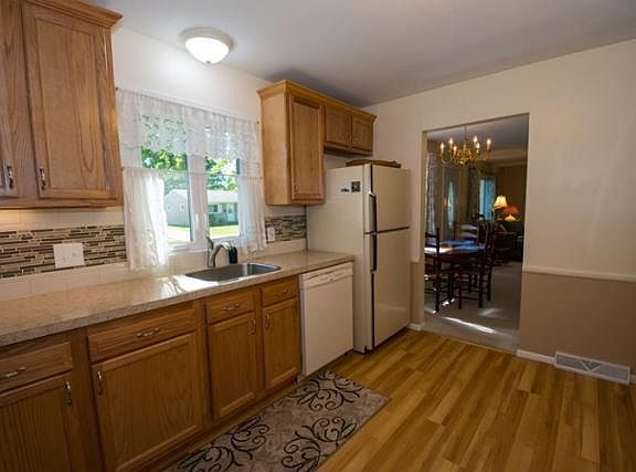 3rd image of 1617 N 29th St