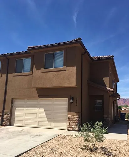 2501 Bella Vista Dr Photo 1