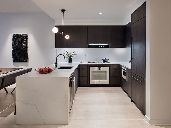 4th image of 55 W 17th St APT 1001