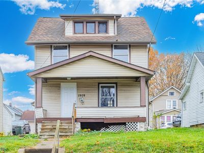 1909 Maple Ave NE, Canton, OH, 44714