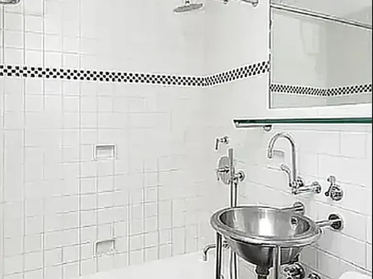 237 Madison Ave #804 — Photo 3