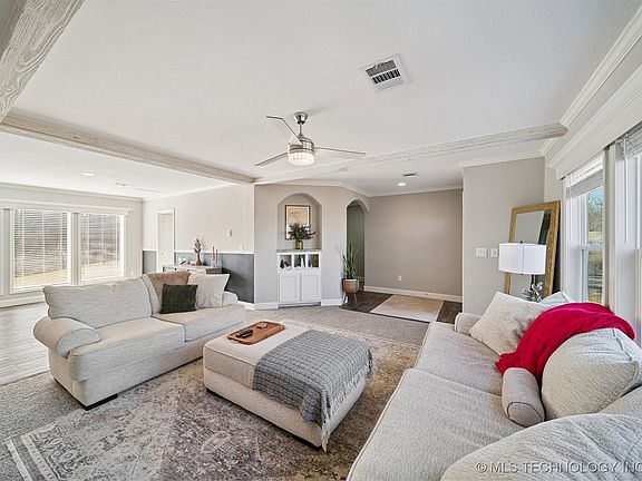 5th image of 27483 S 4460th Rd