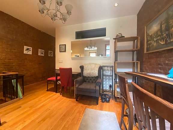 3rd image of 598 6th St #B1