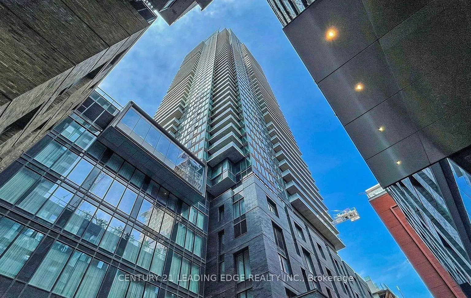 2 bed, $2,700 — Photo 4