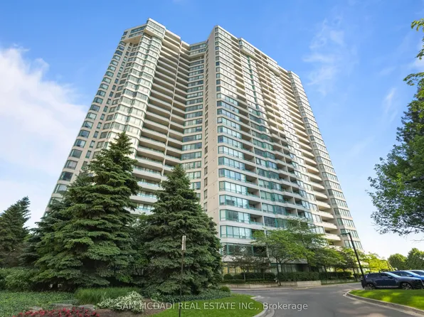 550 Webb Dr, Mississauga, ON