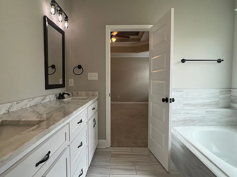 531 Edgarton Way — Photo 21