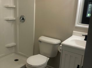 615 Virginia Rd APT 102, Crystal Lake, IL 60014