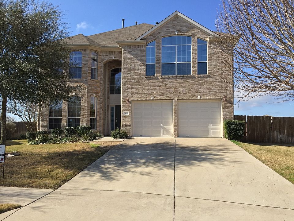 1st image of 425 Sweet Gum Dr
