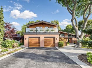 4 Grovetree Rd, Toronto, ON M9V2Y2