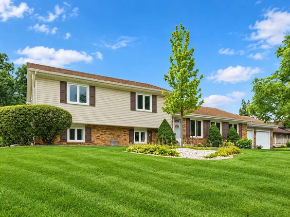 3469 Innsbruck Ln, Crete, IL 60417