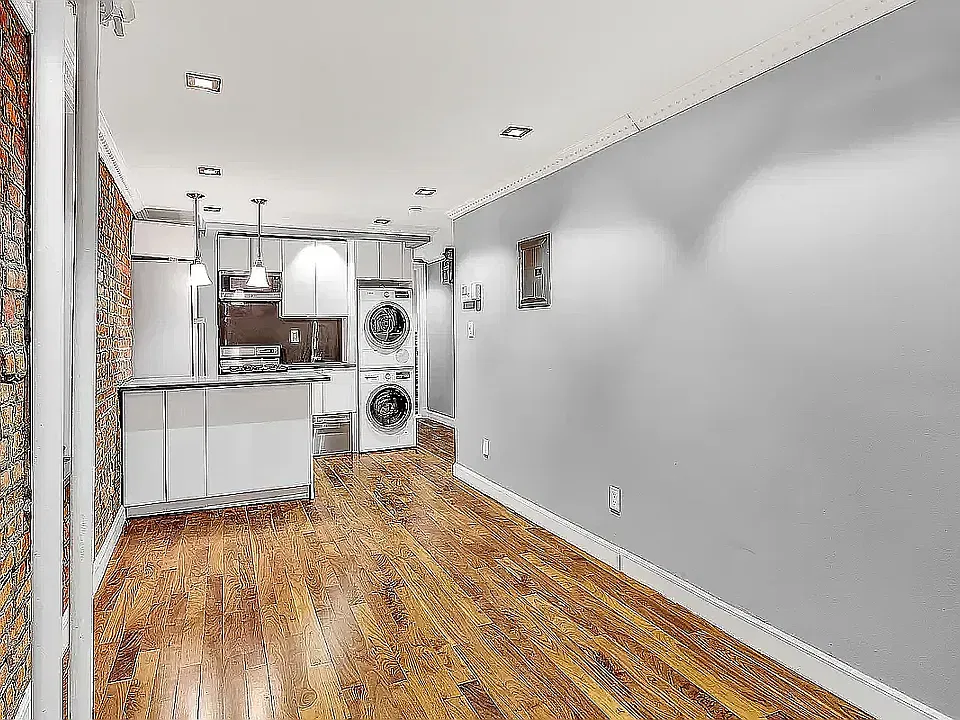 115 Mulberry St #4A