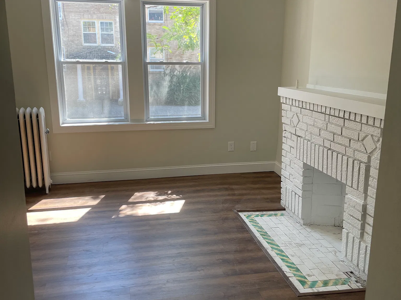1 bed, 750 sqft, $1,000 — Photo 2