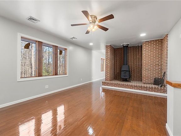 4th image of 19126 Carys Bridge Rd