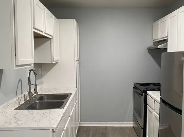 1105 New Laredo Hwy, San Antonio, TX