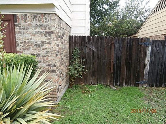 3rd image of 4318 Emerson Dr