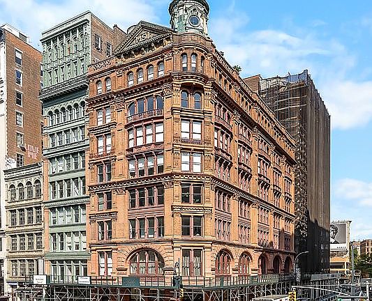 3rd image of 88 Bleecker St APT 2M