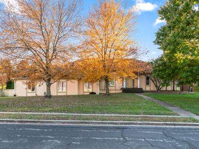 3760 E Pond Apple Drive, Springfield, MO, 65809