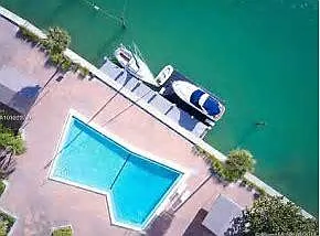 W Bay Harbor Dr — Photo 13