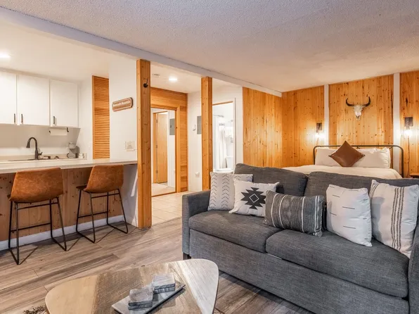 153 Lake Mary Rd #11, Mammoth Lakes, CA 93546