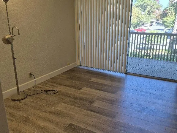 280 Easy St, Mountain View, CA
