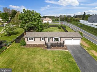 227 Azalea Dr, Charles Town, WV 25414