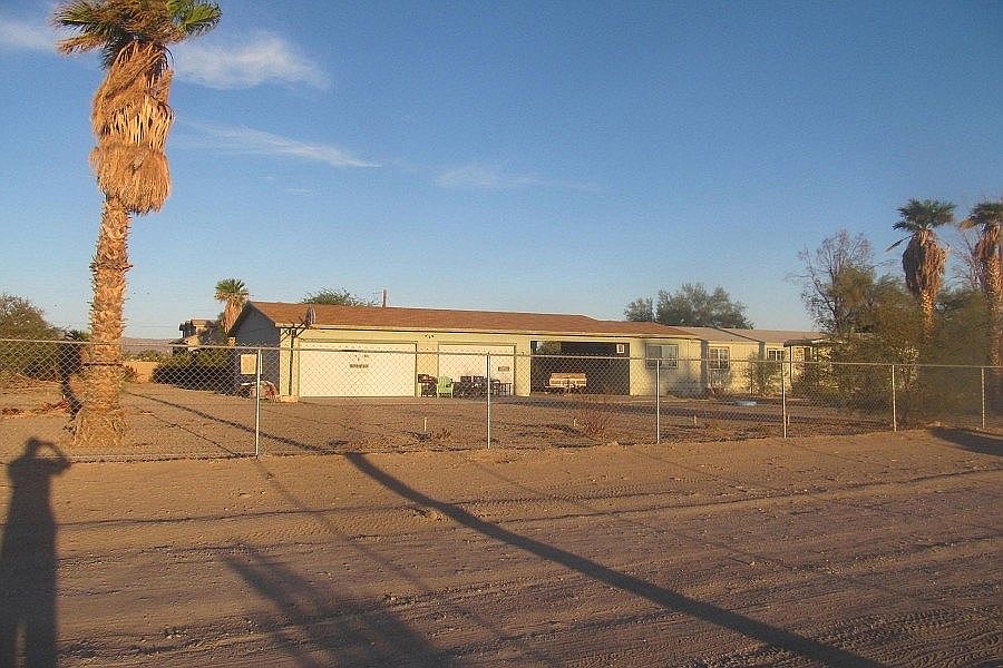 1st image of 5270 S Calle Del Media