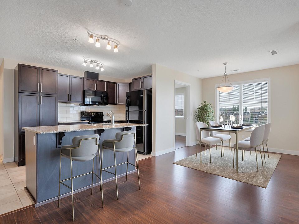 1st image of 6 Augustine Cres #3303
