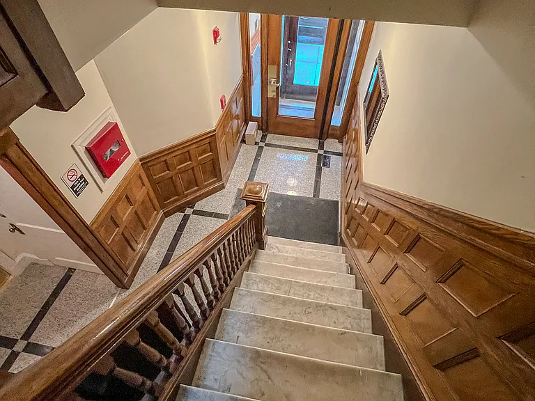 69 Babcock St #10 — Photo 13