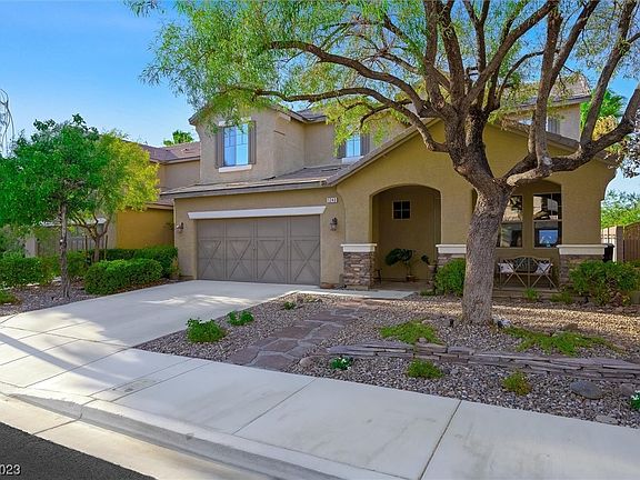 2nd image of 1240 Sonatina Dr