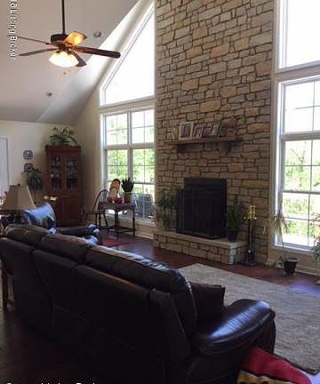 4th image of 1331 Highway 1385