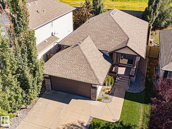 3rd image of 269 Ridgebrook Rd