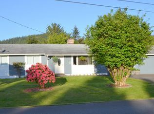 571 Spruce Dr, Forks, WA 98331