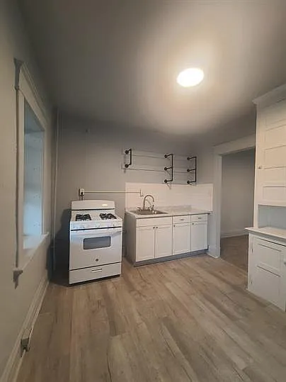 316 Taylor Ave